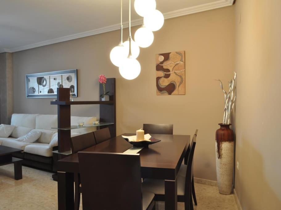 Acogedor Apartamento En Burriana Centro Bagian luar foto