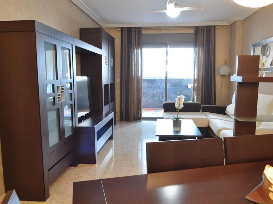 Acogedor Apartamento En Burriana Centro Bagian luar foto