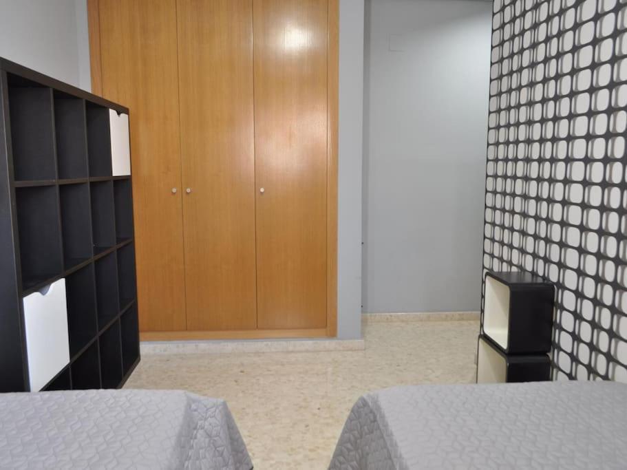 Acogedor Apartamento En Burriana Centro Bagian luar foto