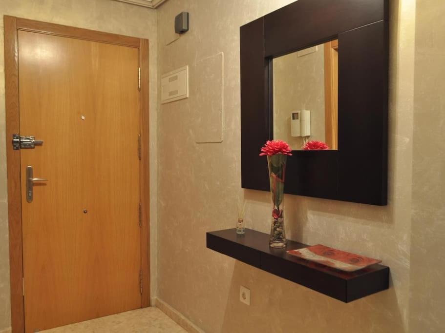 Acogedor Apartamento En Burriana Centro Bagian luar foto